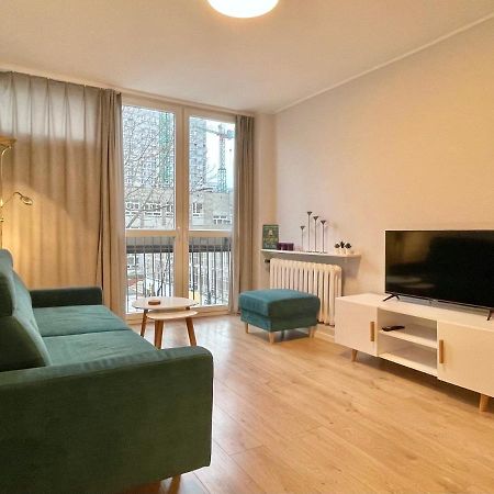 Apartament Przy Atrium, Stacja Metra Rondo Onz Varşova Dış mekan fotoğraf